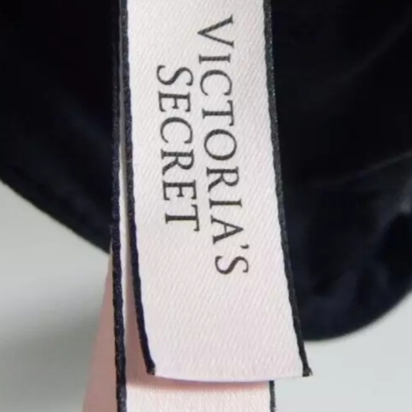 Victoria's Secret Lined Demi Racerback Bra - Picture 3 of 4